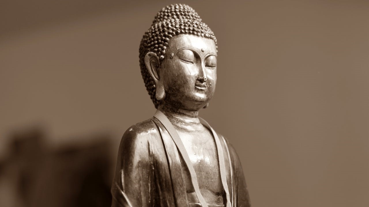 Libertà e influenze: la lezione di Siddhartha